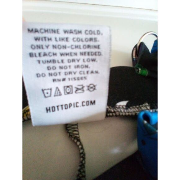 Hot Topic Hunter X Hunter Chibi Suspender Skirt Size Medium - Picture 4 of 8